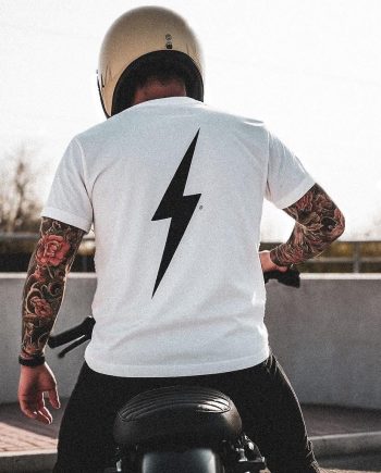Tee shirt
